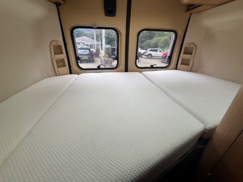 Adria Twin MAXI VAN - ULTRA RARE 4 BERTH DROP DOWN DOUBLE AND REAR DOUBLE 18