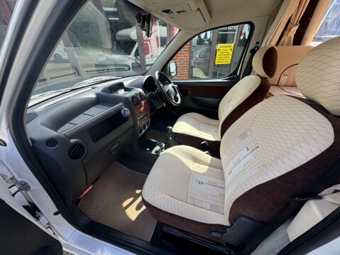 Autosleeper MEZAN FULL SPEC LOW MILEAGE EXAMPLE 5