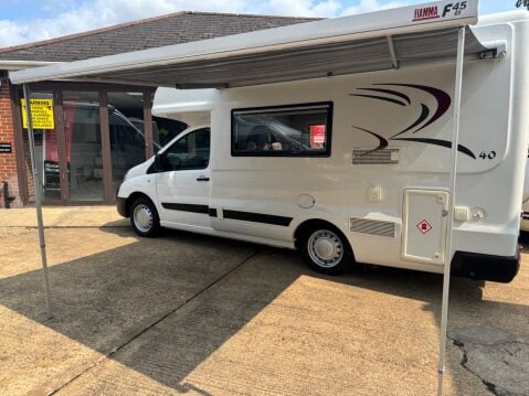 Romahome R40 ONLY 19,000 MILES, 4 BERTH 6 BELTS 27