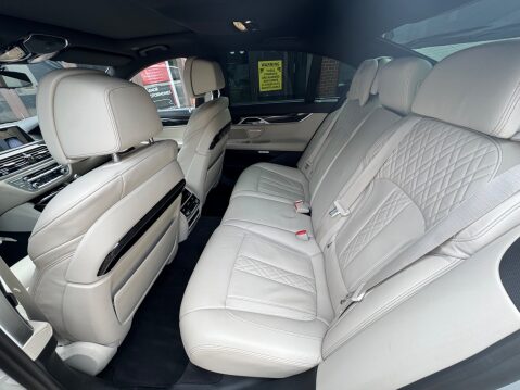 BMW 7 Series 740D XDRIVE M SPORT 7
