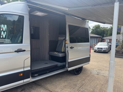 Volkswagen Crafter FIXED BED, 2 BERTH HIGH TOP CAMPER VAN 31