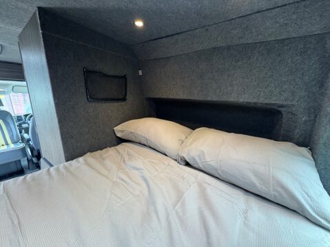 Volkswagen Crafter FIXED BED, 2 BERTH HIGH TOP CAMPER VAN 20
