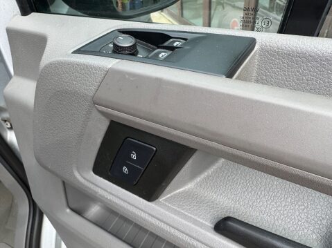 Volkswagen Crafter FIXED BED, 2 BERTH HIGH TOP CAMPER VAN 9