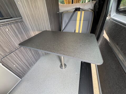 Volkswagen Crafter FIXED BED, 2 BERTH HIGH TOP CAMPER VAN 22