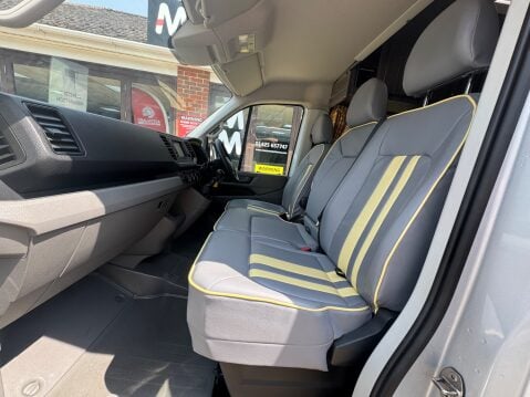 Volkswagen Crafter FIXED BED, 2 BERTH HIGH TOP CAMPER VAN 4