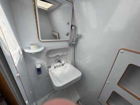 IH Motorhomes TIO RL AUTOMATIC MAXI 160 BHP 27