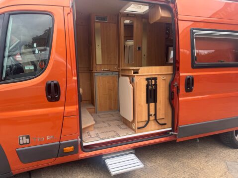 IH Motorhomes TIO RL AUTOMATIC MAXI 160 BHP 12