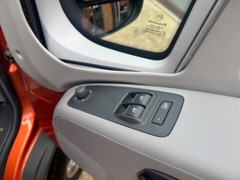 IH Motorhomes TIO RL AUTOMATIC MAXI 160 BHP 9