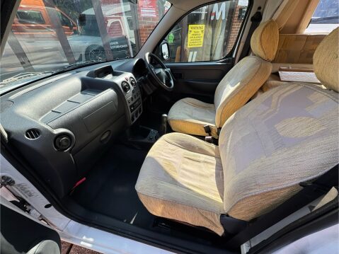 Romahome R20 HY LO ELEVATING ROOF 4 BELTS 4