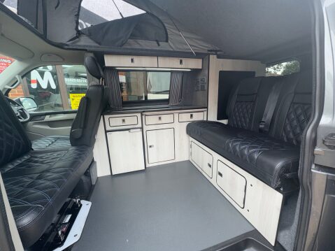 Volkswagen Transporter WEST DUBS 4 BERTH 5 BELT CAMPER VAN 7
