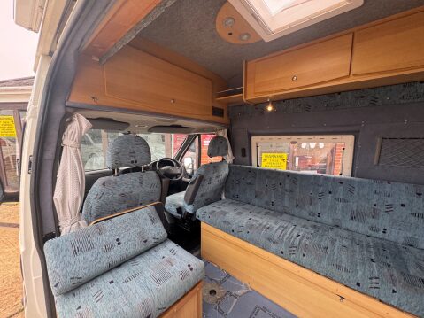 La Strada Pronto 2 BERTH HIGH TOP WITH SHPWER - TOILET 10