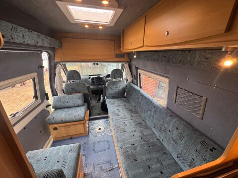 La Strada Pronto 2 BERTH HIGH TOP WITH SHPWER - TOILET 14