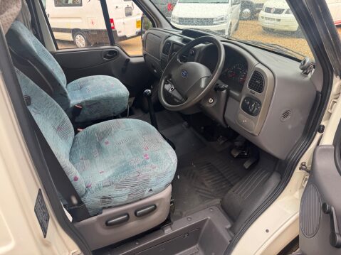 La Strada Pronto 2 BERTH HIGH TOP WITH SHPWER - TOILET 7