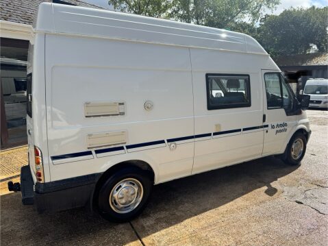 La Strada Pronto 2 BERTH HIGH TOP WITH SHPWER - TOILET 29