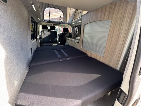 Volkswagen Transporter VW T6 FUNKY DUBZ 4 BERTH POP TOP 24