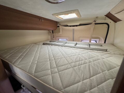 Auto-Trail Tribute 669 1 OWNER TWIN DOUBLE BEDS A MUST SEE 17