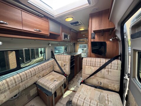 Autosleeper Dorset ES MODEL BIG SPEC 3.0 LITRE 15