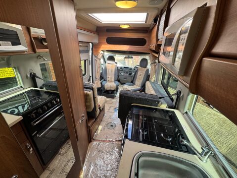 Autosleeper Dorset ES MODEL BIG SPEC 3.0 LITRE 21