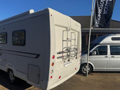 Autocruise Oakmont ISLAND BEDROOM, 4 BERTH COACH BUILT 3