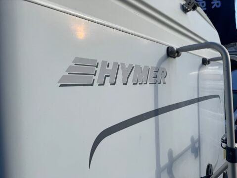 Hymer B544 4 BERTH A CLASS DROP DOWN BED 4