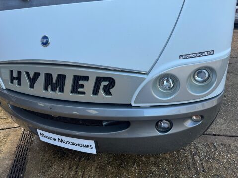 Hymer B544 4 BERTH A CLASS DROP DOWN BED 7