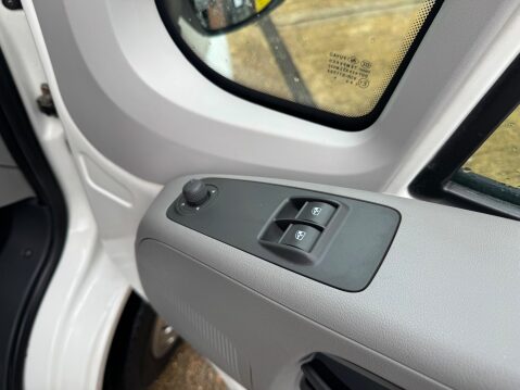 Elddis Autoquest 155 LOW PROFILE 2 BERTH COACH BUILT 10