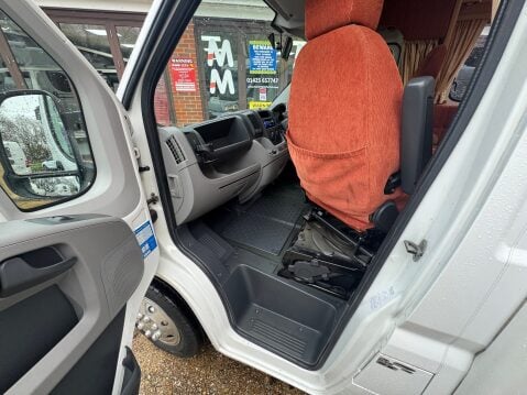 Elddis Autoquest 155 LOW PROFILE 2 BERTH COACH BUILT 5