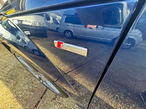 Audi TT TFSI BLACK EDITION ROADSTER 21