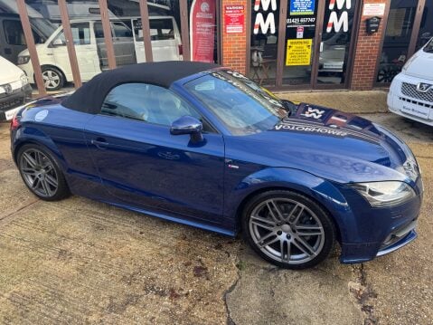 Audi TT TFSI BLACK EDITION ROADSTER 27