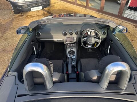 Audi TT TFSI BLACK EDITION ROADSTER 5