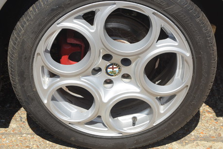 Alfa Romeo 147 GTA 3.2V6 24V 14