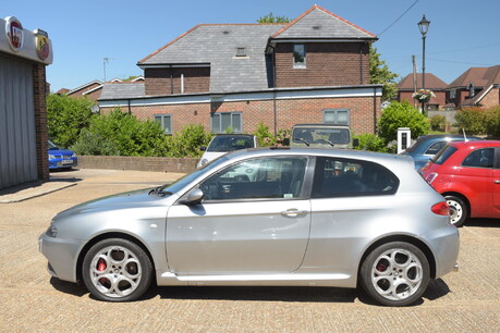 Alfa Romeo 147 GTA 3.2V6 24V 13