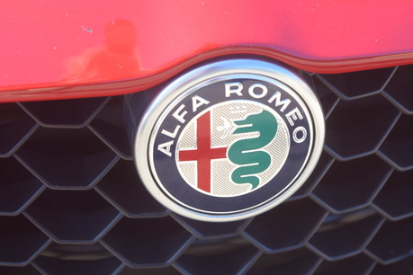 Alfa Romeo Giulia TB VELOCE 9