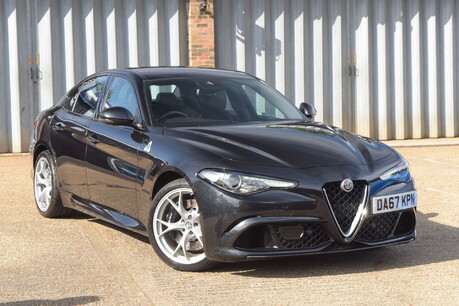 Alfa Romeo Giulia V6 BITURBO QUADRIFOGLIO