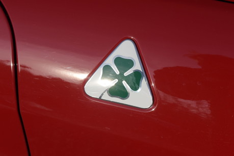 Alfa Romeo Giulia V6 BITURBO QUADRIFOGLIO 8