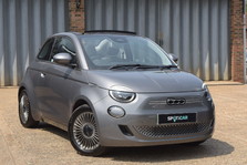 Fiat 500e ICON 1