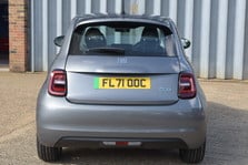 Fiat 500e ICON 9