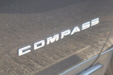 Jeep Compass CRD LIMITED 2WD 8