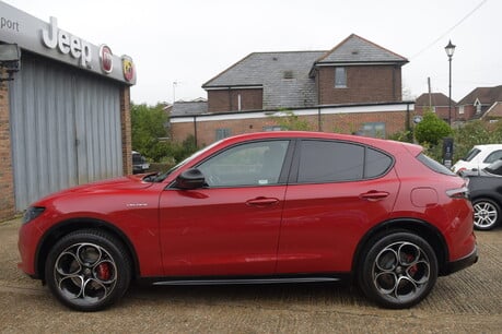 Alfa Romeo Stelvio 280BHP 2.0T Auto Veloce Q4 AWD Euro 6 (s/s) 5dr 20