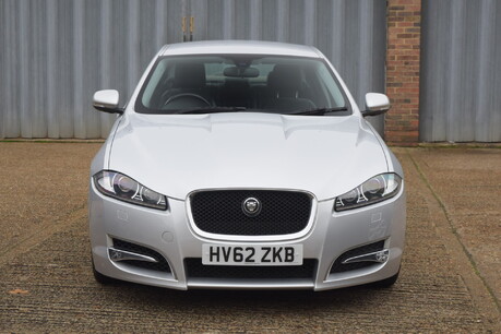 Jaguar XF D SPORT LE 3