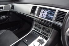 Jaguar XF D SPORT LE 29