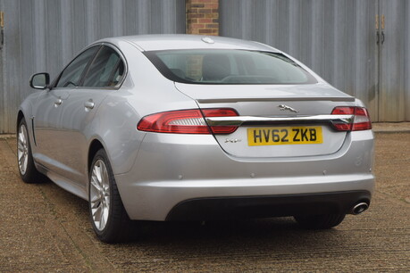 Jaguar XF D SPORT LE 36