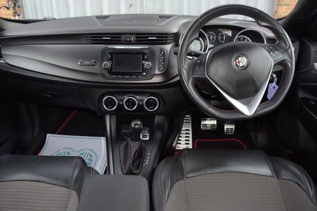 Alfa Romeo Giulietta TB MULTIAIR EXCLUSIVE TCT 9