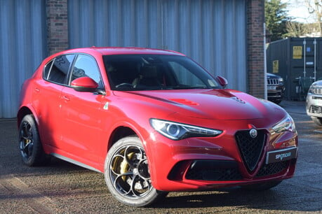 Alfa Romeo Stelvio V6 BITURBO QUADRIFOGLIO