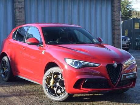 Alfa Romeo Stelvio V6 BITURBO QUADRIFOGLIO