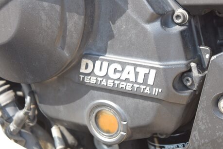 Ducati Multistrada Touring Trim 17