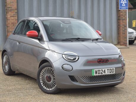 Fiat 500e Red