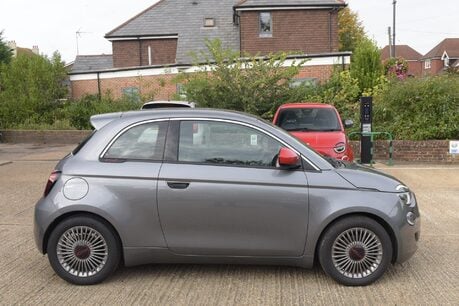 Fiat 500e Red 14