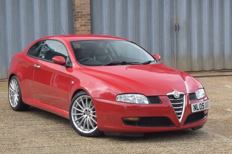 Alfa Romeo GT V6 24V