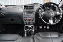 Alfa Romeo GT V6 24V 27